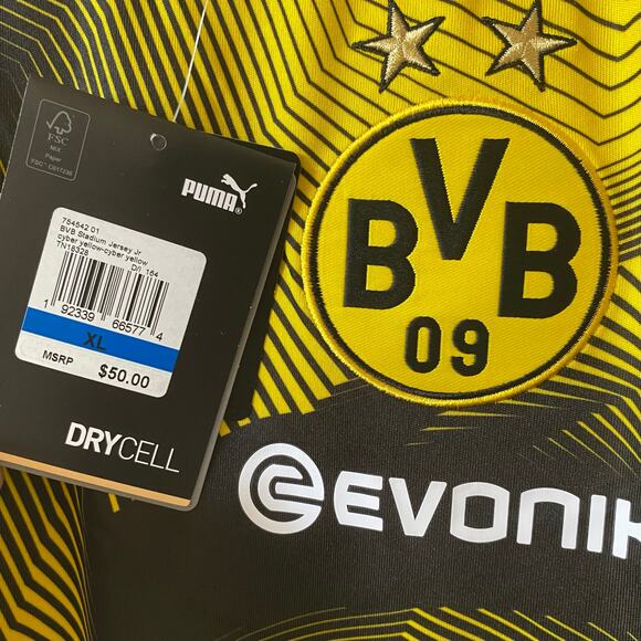 NEW PUMA Junior's BVB Stadium Graphic Jersey with Sponsor Logo Cyber Yellow XL - Picture 3 of 4